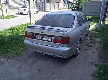 премьер: Nissan Primera: 1998 г., 1.6 л, Кол менен иштөөчү, Седан — 2