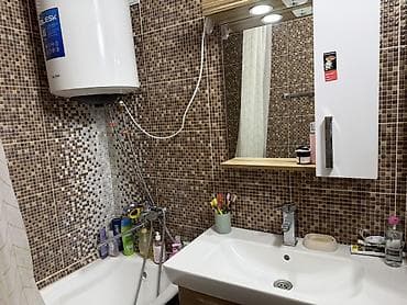 кадди сай: 3 комнаты, 58 м², 104 серия, 4 этаж, Дизайнерский ремонт — 5