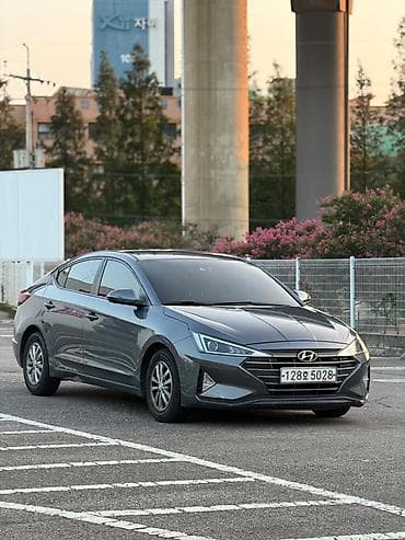 byd e2 2022: Hyundai Elantra: 2019 г., 1.6 л, Бензин, Седан — 1
