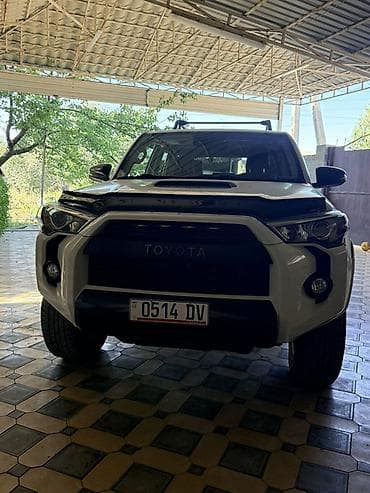 Продажа авто: Toyota 4Runner: 2020 г., 4 л, Автомат, Бензин, Внедорожник — 2
