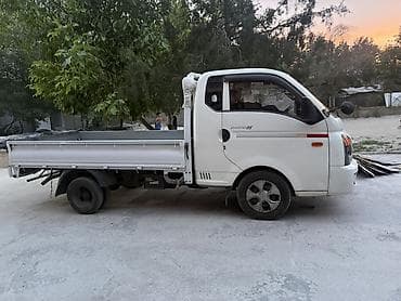 статер: Hyundai Porter: 2019 г., 2.5 л, Автомат, Дизель, Пикап — 2