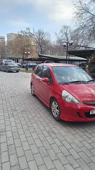Honda Fit: 2003 г., 1.3 л, Вариатор, Бензин, Универсал