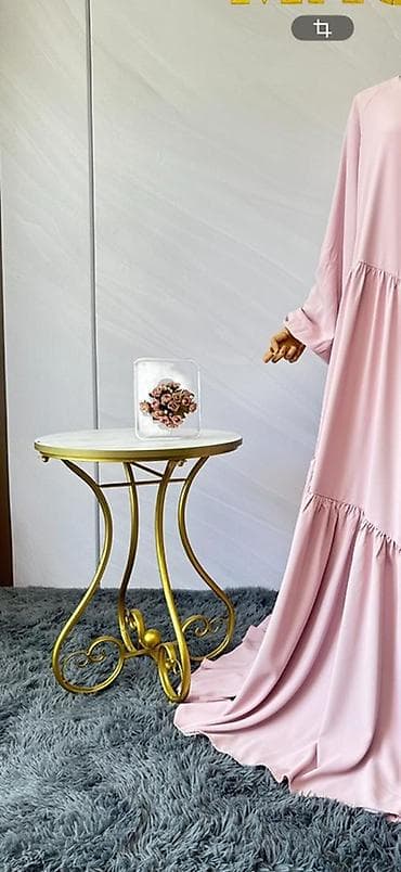 Журнальные столы: Круглый приставной столик в классическом стиле - Форма: круглая — 2