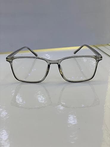 очки от зрения: Очки с прямоугольной оправой - Форма: классическая прямоугольная. - — 1
