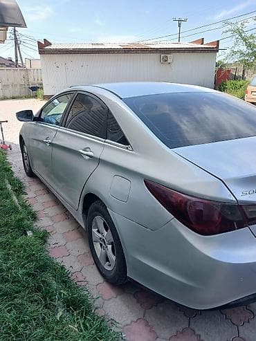 400000: Hyundai Sonata: 2012 г., 2 л, Автомат, Газ, Седан — 4