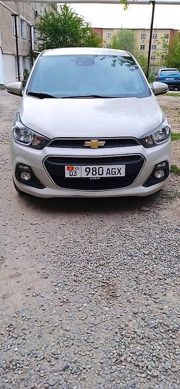 byd e3: Chevrolet Spark: 2016 г., 0.1 л, Автомат, Бензин, Хэтчбэк — 1