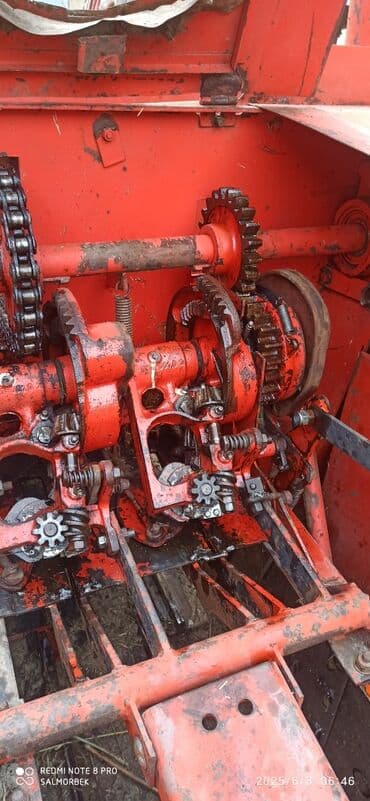 купить шипованную резину: Пресс-подборщик Sipma (польский) — тюковый, с боковым подбором и — 2