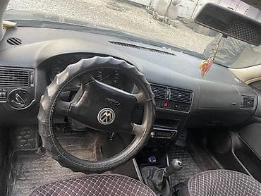 golf 4: Volkswagen Golf: 2001 г., 1.4 л, Механика, Бензин, Хэтчбэк — 2