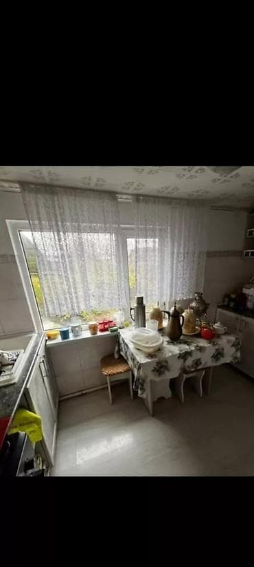 дом сдаю бишкек: 59 м², 3 комнаты, Парковка, Забор, огорожен — 1