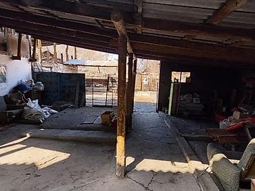 di store: Кара балтадан Алыбаев кочосунон Чон Там сатылат 4-комнат астында — 4