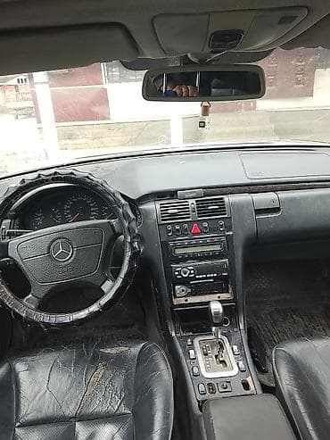 купить мерс с: Mercedes-Benz E-Class: 1998 г., 3.2 л, Автомат, Бензин, Седан — 7