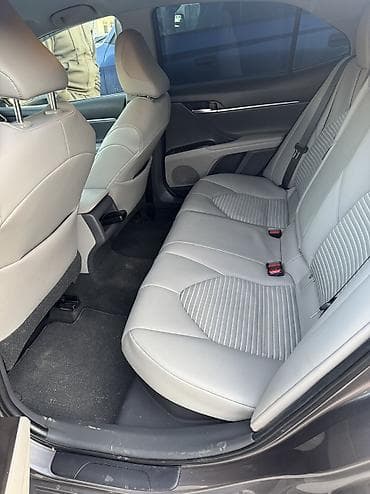 камри продаю: Toyota Camry: 2021 г., 2.5 л, Вариатор, Гибрид, Седан — 10