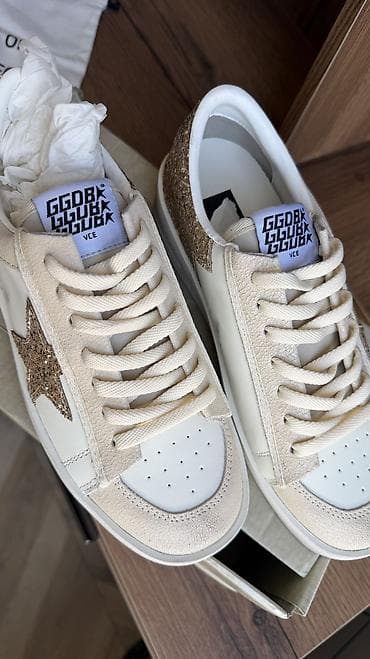 обувной: Кроссовки, 39, 40, 39.5, Golden Goose, Новый, цвет - Белый, Бесплатная доставка — 2