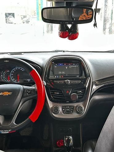 шевроле оникс: Chevrolet Spark: 2018 г., 1 л, Автомат, Газ, Хэтчбэк — 6