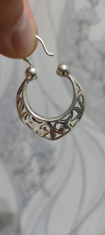 gold ring: Продаю серебряные серьги 1500 сом — 3