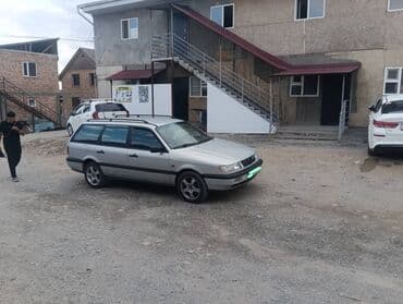 Volkswagen Passat: 1995 г., 2 л, Механика, Бензин, Универсал