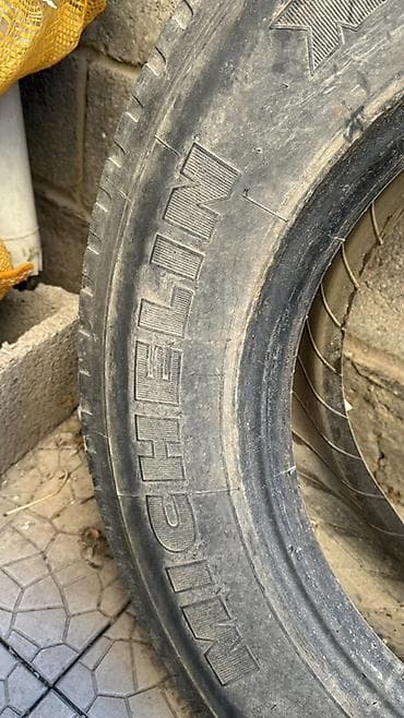 Транспорт: Шина Michelin XZE2 265/70 R19.5 - Грузовая всесезонная шина для — 1