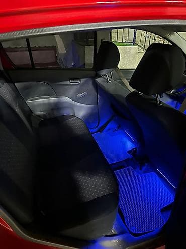 кызыл кия кыз: Daihatsu Mira: 2008 г., 1 л, Кол менен иштөөчү, Хетчбек — 7