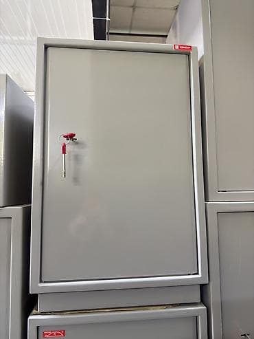 Эмерек: Металлический офисный бухгалтерский шкаф для документов и печатей - — 1