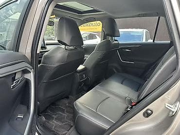 range rower: Toyota RAV4: 2022 г., 2 л, Автомат, Бензин, Кроссовер — 8
