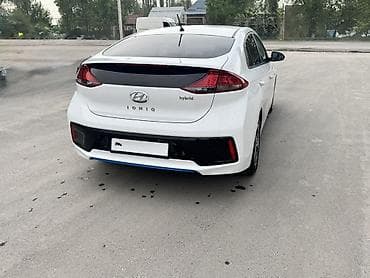 хендай ай 40 хэтчбек: Hyundai Ioniq: 2017 г., Гибрид, Хэтчбэк — 3