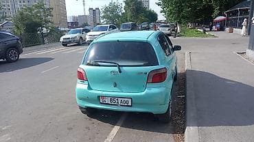 кузов пасат: Toyota Yaris: 1999 г., 1 л, Механика, Бензин, Хэтчбэк — 2