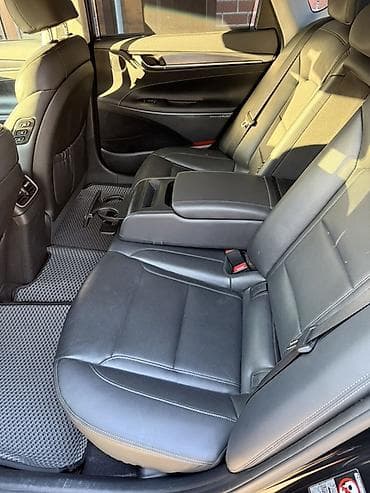 e class: Hyundai Grandeur: 2019 г., 2.4 л, Гибрид, Седан — 7