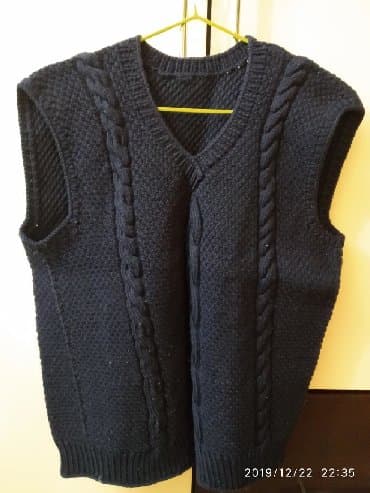 шерстяные кофты женские больших размеров: Мужские кофты по 200 сом 
Размер 50-52 — 1