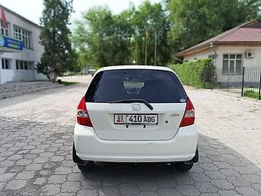 хонда истеп 1: Honda Fit: 2002 г., 1.3 л, Вариатор, Бензин, Хетчбек — 6