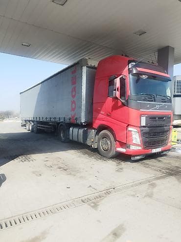 Тягач, Volvo, Тентованный — 4