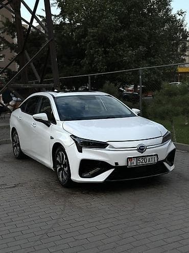 4-зимный шины в подарк GAC Aion S — стильный современный седан в
