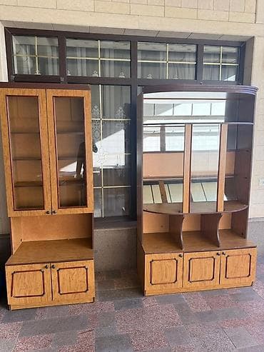 тумба с полочками: Стенка-шкаф, Тип стенки-шкафа: Модульная, Для зала, Особенности: Для хранения посуды — 1