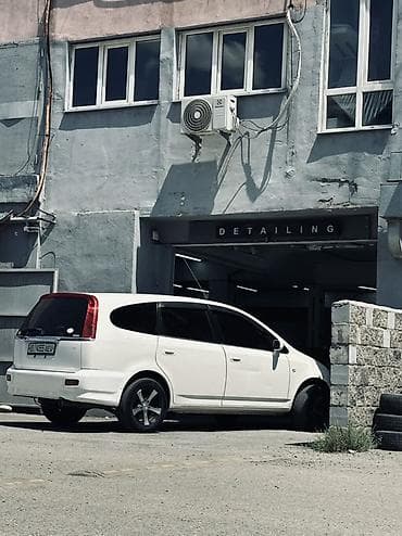 srv 3: Honda Stream: 2003 г., 2 л, Автомат, Бензин, Минивэн — 5
