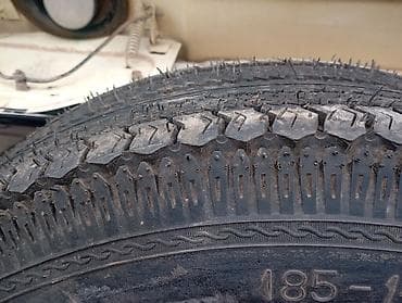 legion 7: Продаю авто шины 7.35/14 реставрированные цена 1500 торг уместен — 1