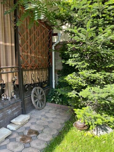 куплю дом в арча бешике: 🏡 Хостел в Бишкеке – комфорт и уют в центре города! 🔹 2- и 3-местные — 5