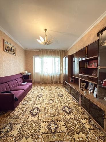 3 комнаты, 62 м², 105 серия, 4 этаж, Старый ремонт
