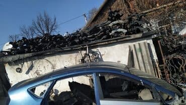 дома из сэндвич панелей в бишкеке: Toyota Prius 20 крыша, Тойота Приус 20 крыша Ул. Ильменская 106 Япи — 2