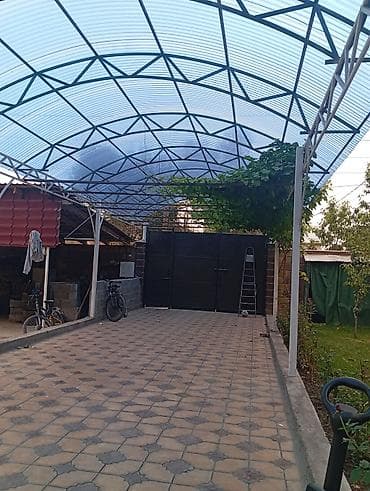 сдаю помищения: 2 комнаты, Собственник, С мебелью частично — 1