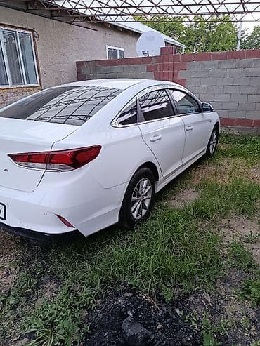 Транспорт: Hyundai Sonata: 2021 г., 2 л, Автомат, Газ, Седан — 4
