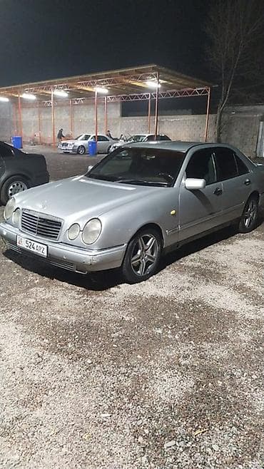 повторитель: Литые Диски R 17 AMG, Комплект, отверстий - 5, Б/у — 1