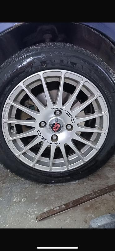 диски тойота 16: Toyota Camry: 2000 г., Седан — 5