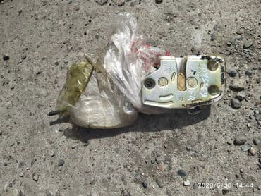 запчасти на хонда элизион в бишкеке: Honda Odyssey Замок дверной центральный, Хонда Одиссей замок дверной — 1