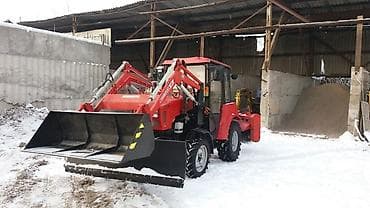 Трактор Беларус 320.4 с фронтальным погрузчиком Компактный — 2