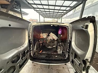 c4 a6: Легкий грузовик, Mercedes-Benz, Стандарт, Б/у — 8