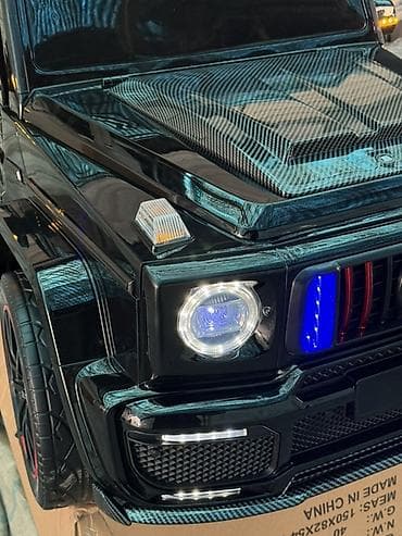 Детский транспорт: Детский электромобиль SUV (стиль внедорожника) - Кузов: черный — 8