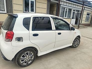 мотор нексия 1: Daewoo Kalos: 2002 г., 1.5 л, Ручные, Бензин, Хэтчбэк — 4