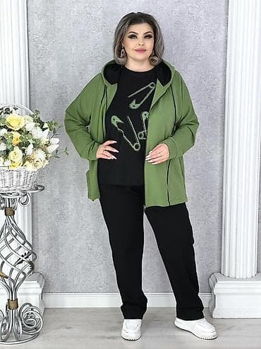 Женский комплект из трех предметов для повседневного образа и отдыха