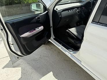 Транспорт: Honda HR-V: 2000 г., 2 л, Автомат, Бензин, Кроссовер — 7