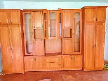 шыкав: Стенка-шкаф, Тип стенки-шкафа: Модульная, Для зала, Особенности: С отделением под телевизор — 2