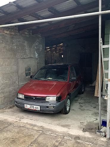 мисубиси спейс стар: Mitsubishi Space Wagon: 1992 г., 1.8 л, Механика, Бензин, Универсал — 1